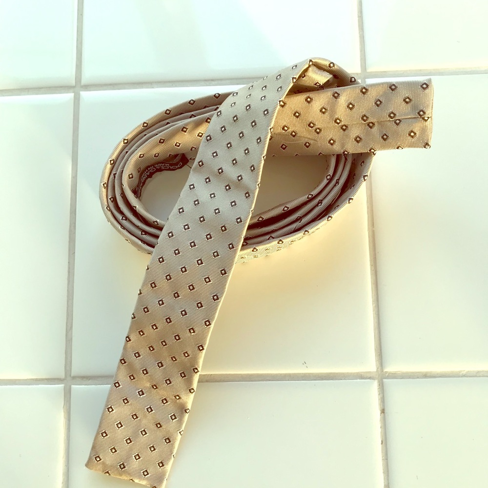 Dolce & Gabbana Skinny Silk Tie
